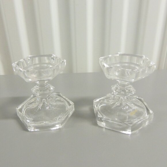 Pair of Cut crystal candleholders with white pillar candles - Picture 1 of 4